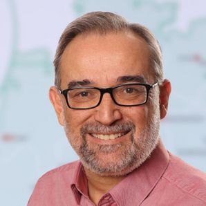 Dott. Konstantinos Kapetanios Dott. Konstantinos Kapetanios
